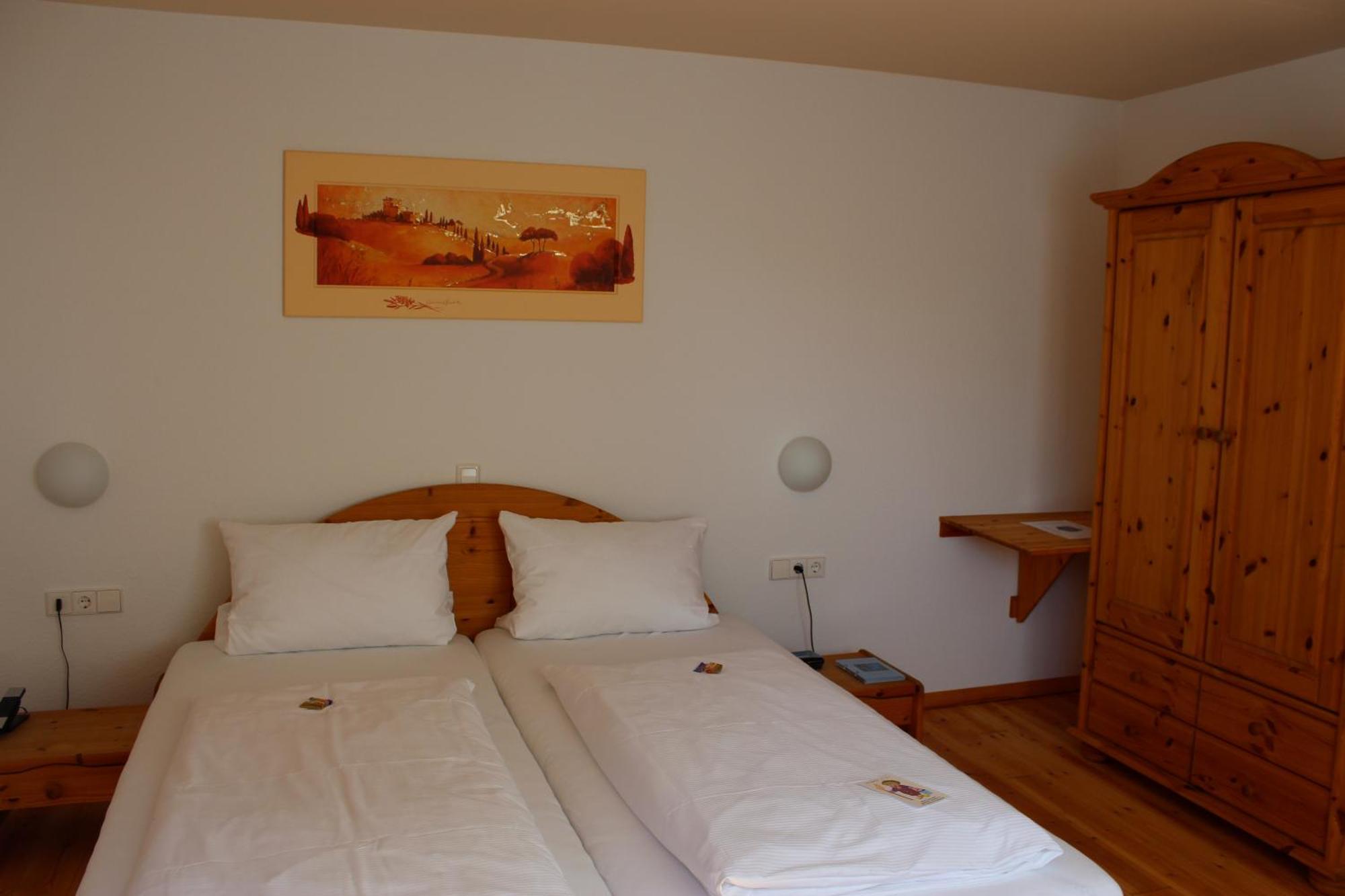 Hotel Sunnegässle - EP-Eintrittskarten für jeden beliebigen Tag über uns erhältlich! Rust Habitación foto